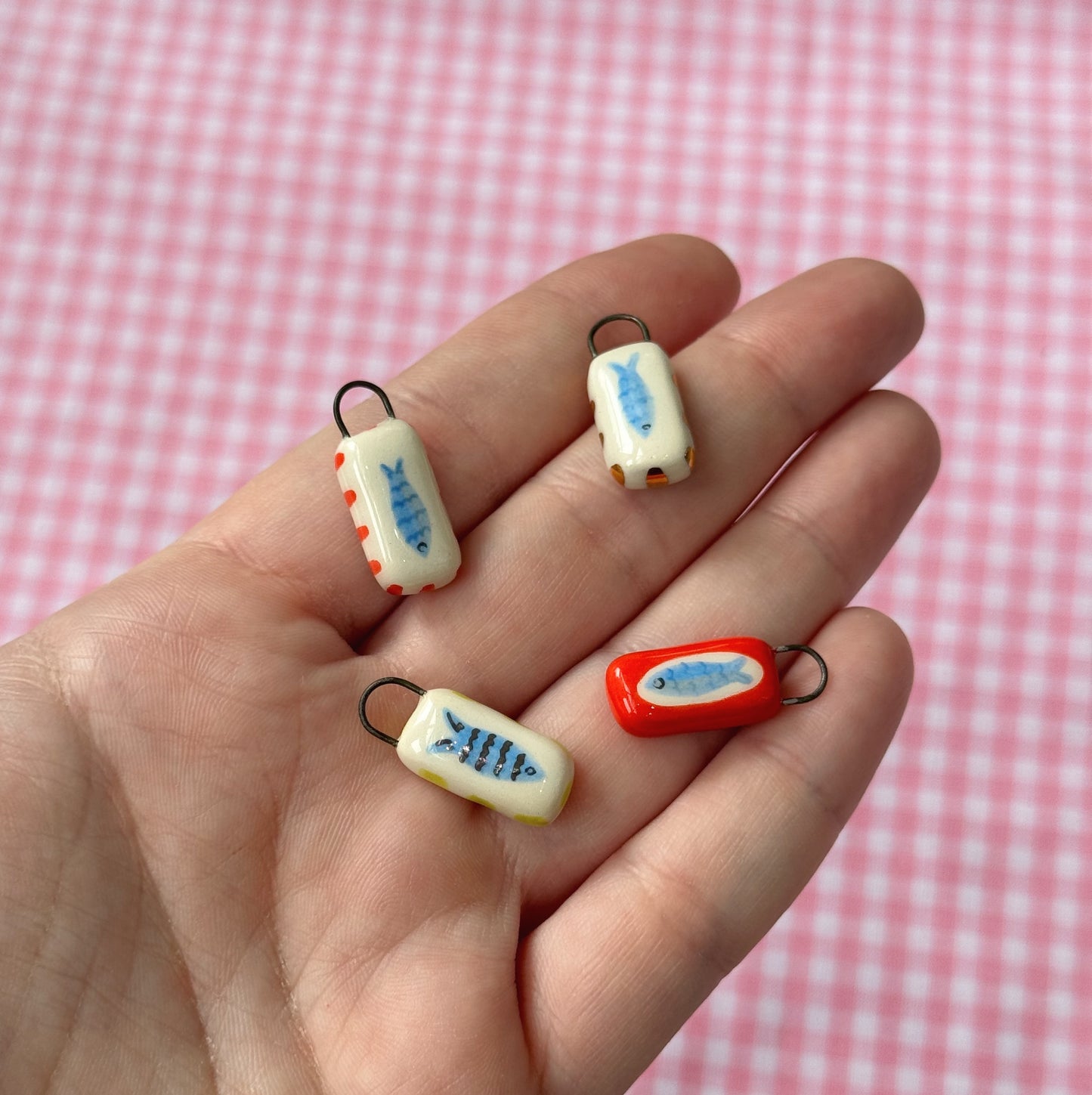 caio bella charms